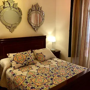 Calle Cuna Apartment